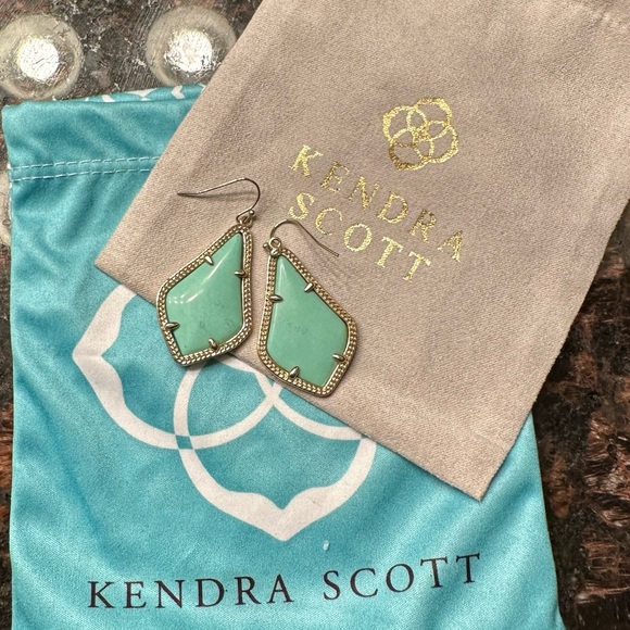Kendra Scott earrings - Picture 1 of 2